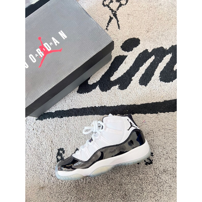 Jordan 11 hotsell concord box 2018