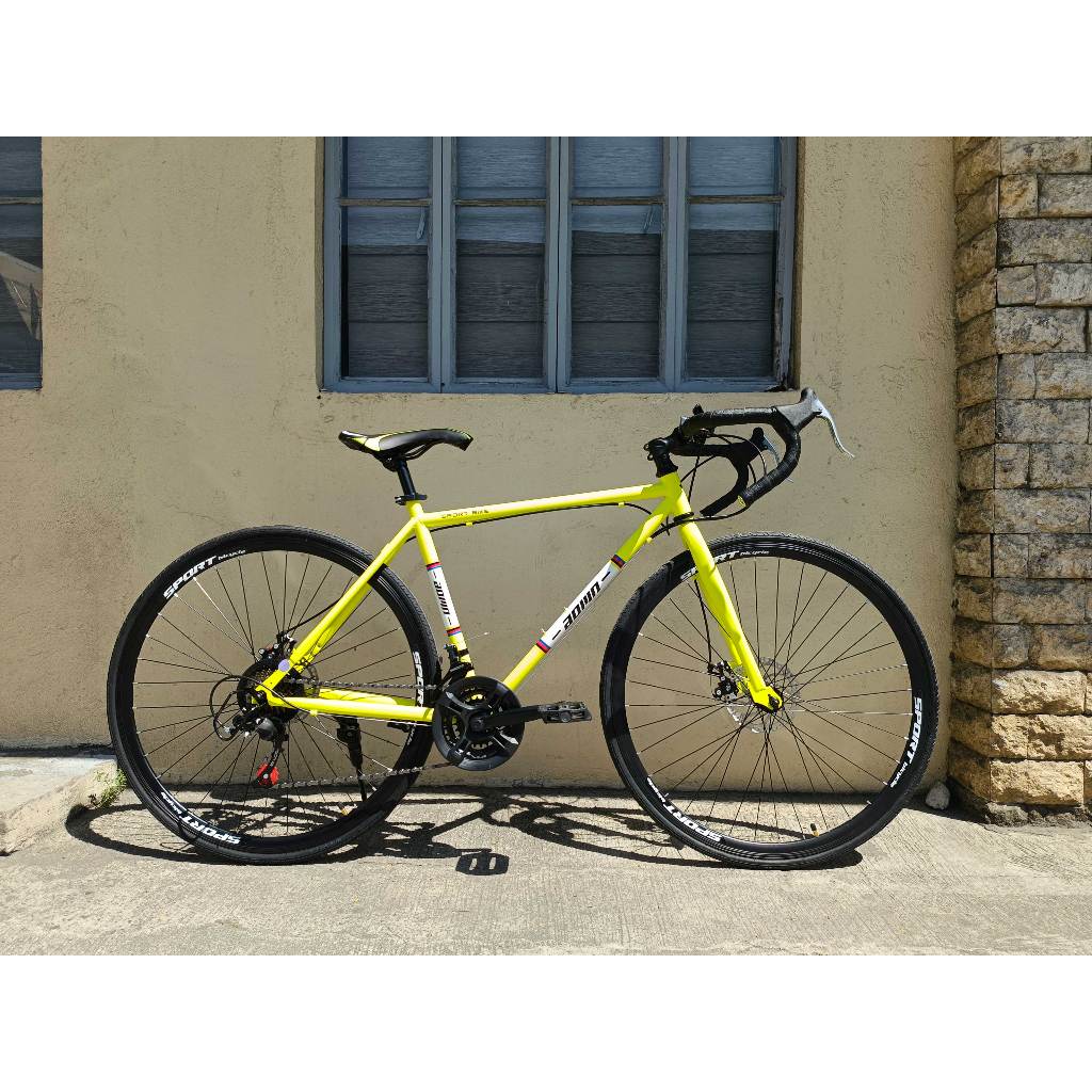 700c deals road bike