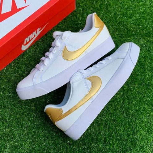 Nike court clearance royale gold