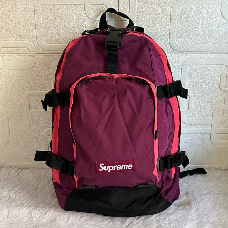 Magenta supreme backpack hotsell