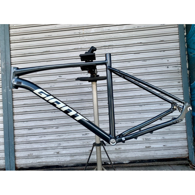 Giant talon frame on sale