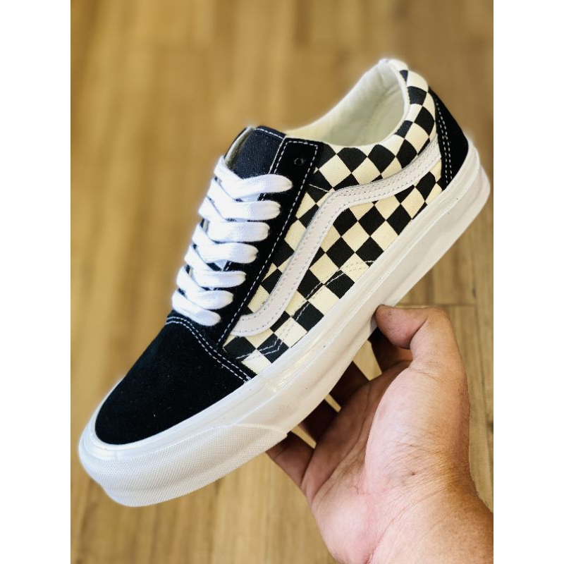 Vans old hotsell skool og checkerboard