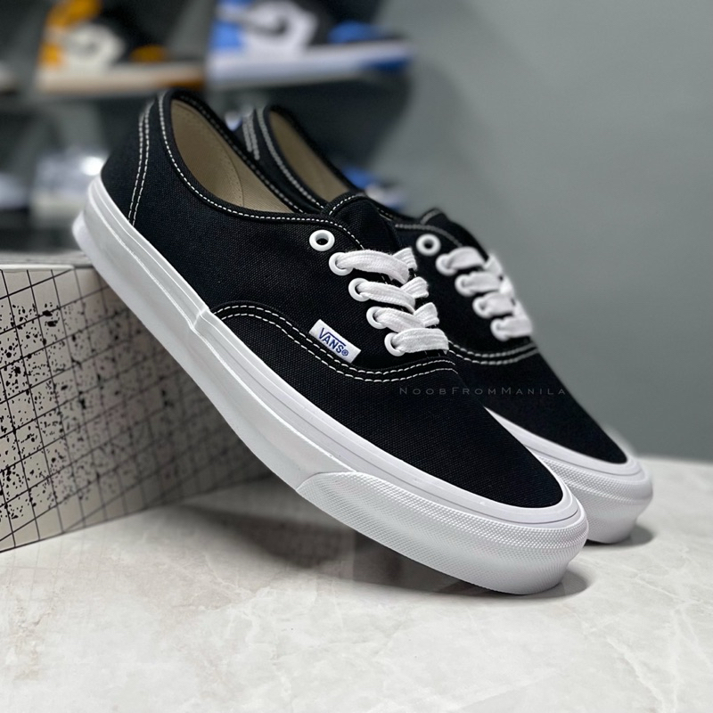 Vans Vault Og Authentic Lx Black/White SS20 | Shopee Philippines