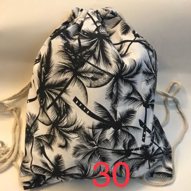 Drawstring bag outlet design