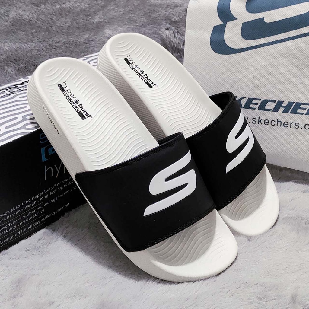 Skechers slippers hotsell size 11