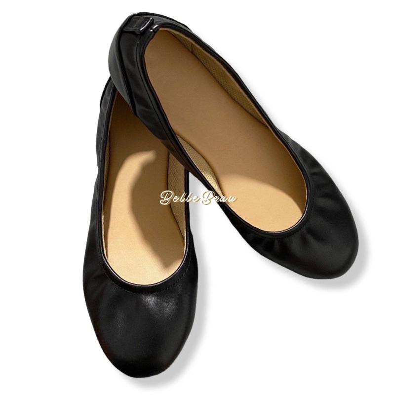 Plain cheap black flats