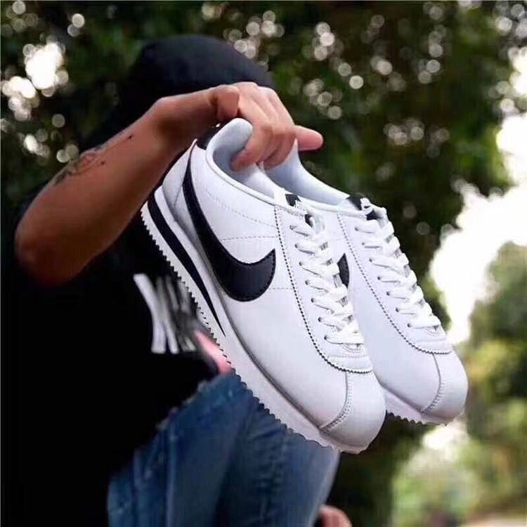 Nike cortez best sale 40