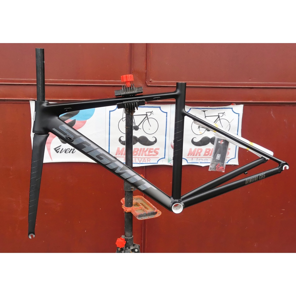 Sagmit best sale r7 frame