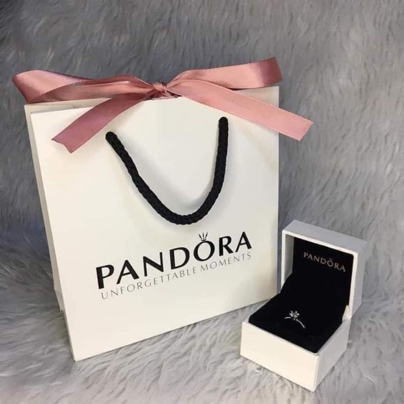 Pandora gift online and wrap