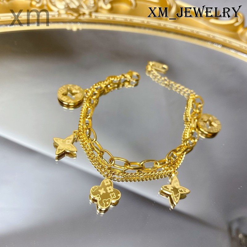 xm Niche Design High End Feeling Titanium Steel 18K Gold Presbyopic Classic Bracelet Female Super Fairy Temperament All Match Hypoallergenic Non Fading Small Flower Pendant Shopee Philippines