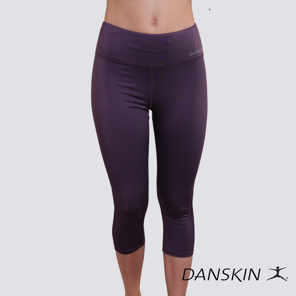 Danskin Athletic Wear Tank Top and Cropped Leggings Women's Size Medium